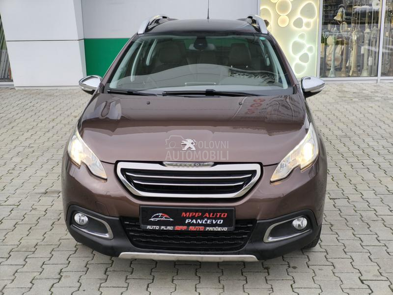 Peugeot 2008 1.2 ALLURE/PANO