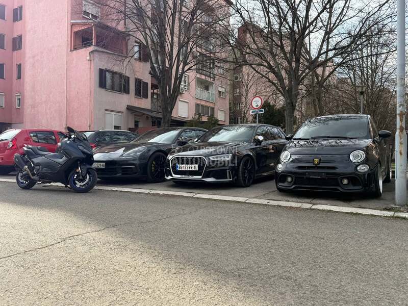 Yamaha Tmax Malossi Akrapovic