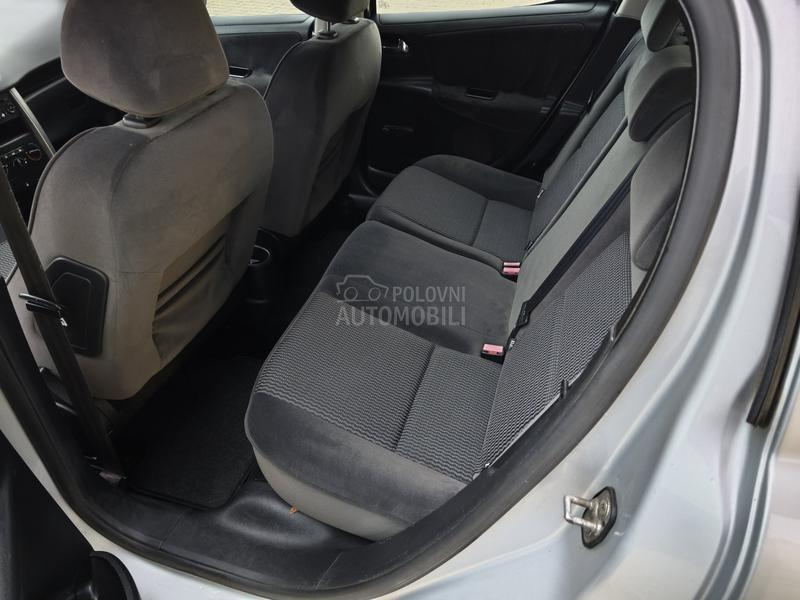 Peugeot 207 1.4 HDI
