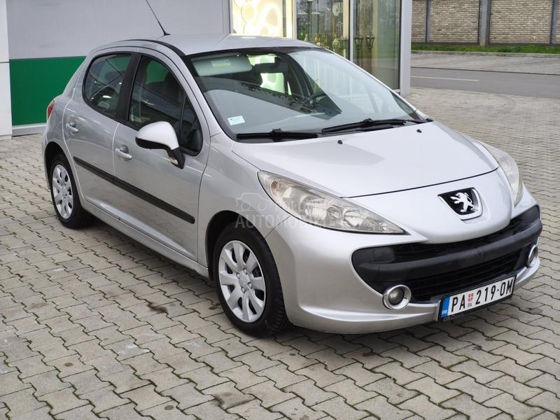 Peugeot 207 1.4 HDI