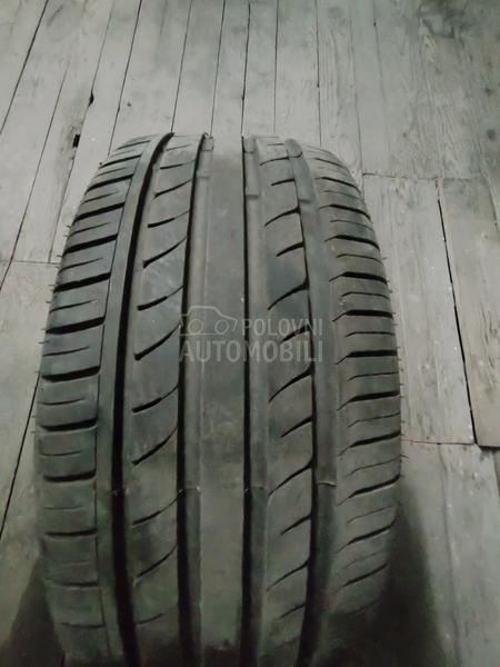 Goodride 235/45 R17 Letnja