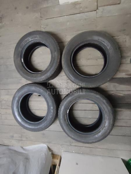 Semperit 235/60 R16 Letnja