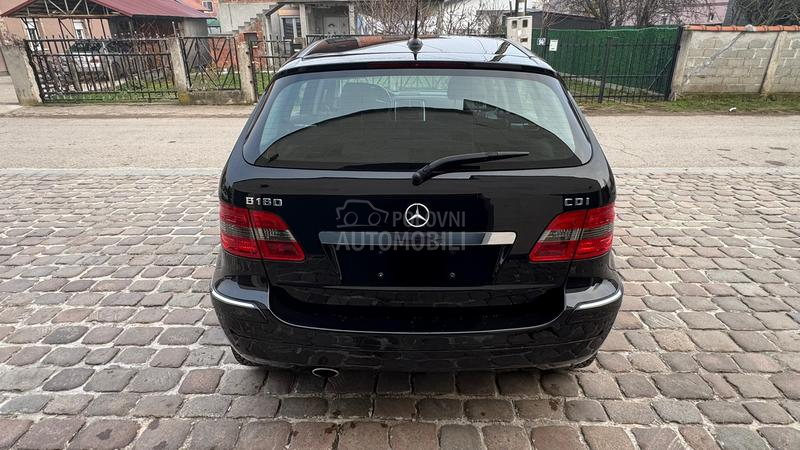 Mercedes Benz B 180 d  A.U.At.O.M.A.T