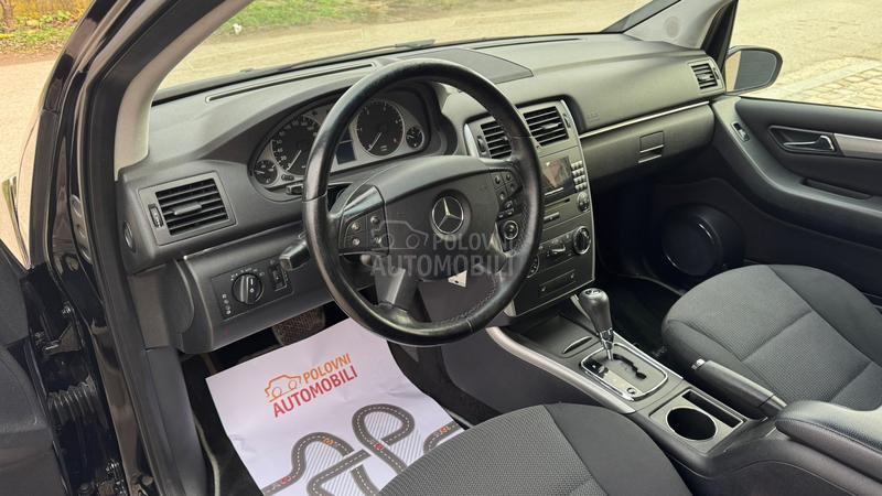 Mercedes Benz B 180 d  A.U.At.O.M.A.T