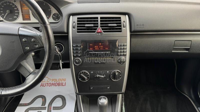 Mercedes Benz B 180 d  A.U.At.O.M.A.T