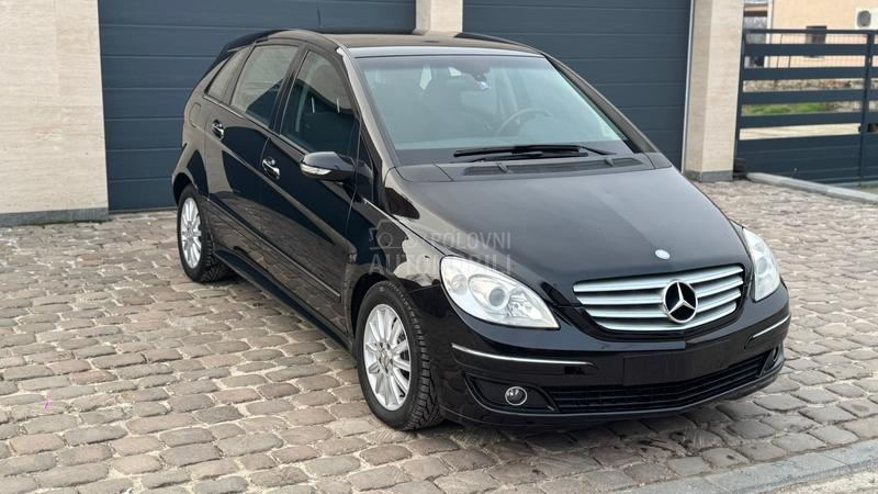 Mercedes Benz B 180 d  A.U.At.O.M.A.T