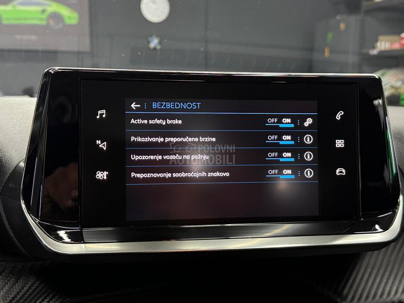 Peugeot 2008 1.2b/AKC1JSKA C3NA