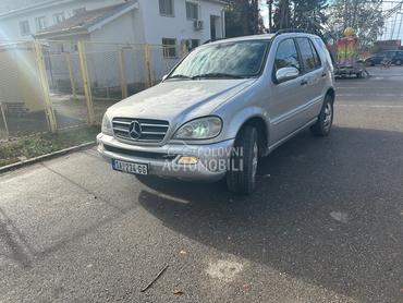 Mercedes Benz ML 270 163