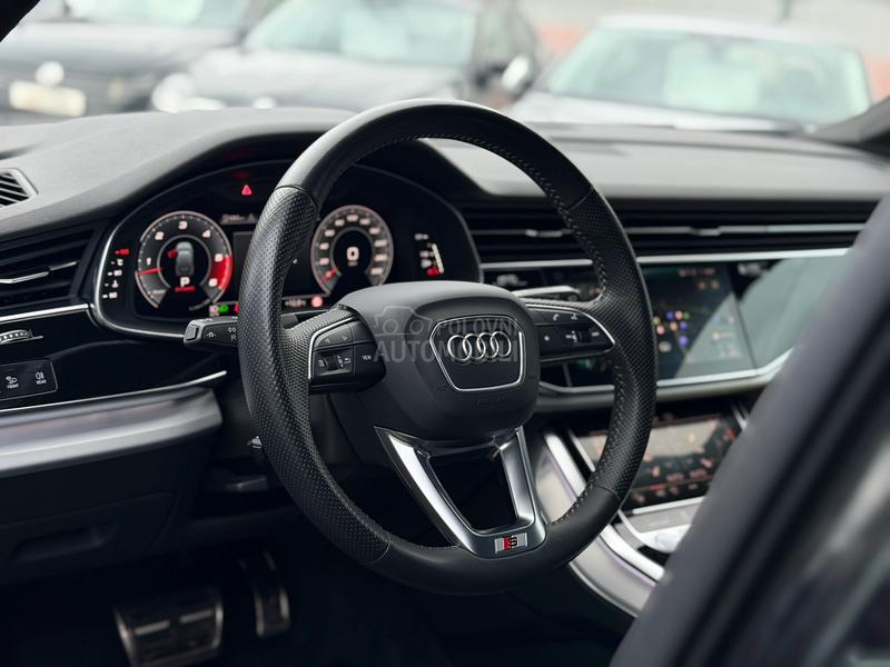 Audi Q7 50tdi/Sline/22/7sed