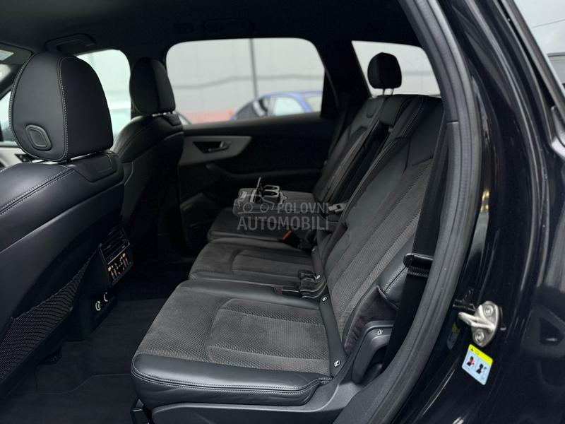 Audi Q7 50tdi/Sline/22/7sed