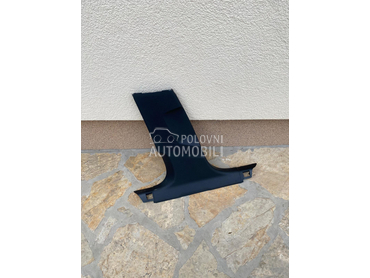 Plastika pored sedista za Audi A4, A5 od 2015. do 2024. god.