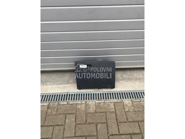 Kaseta u kabini za Audi Q3 od 2011. do 2018. god.