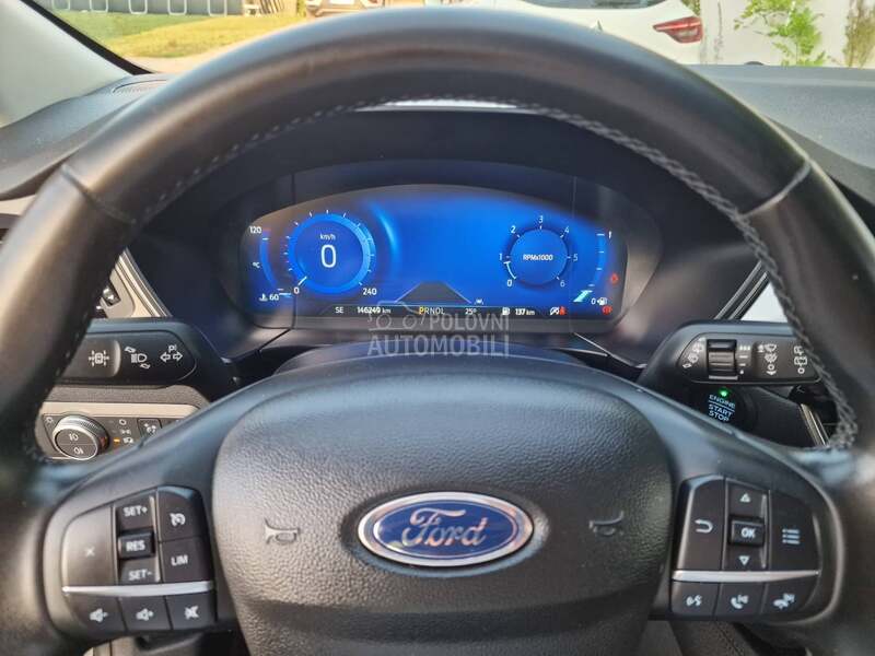 Ford Kuga 1.5tdci Aut.Titanium