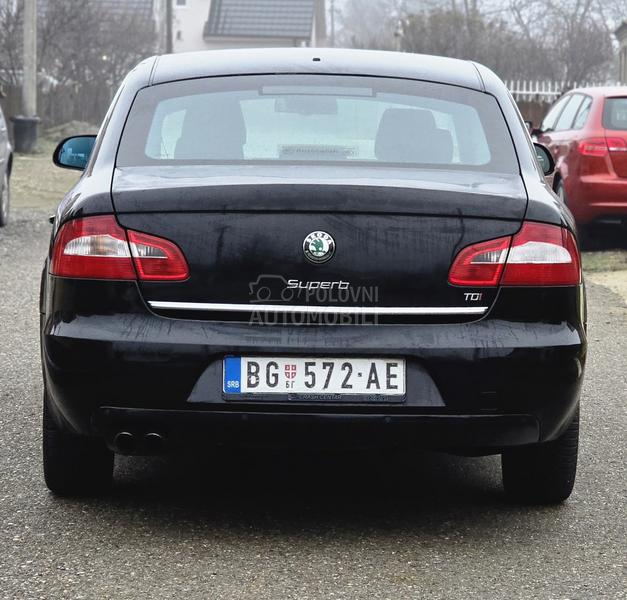 Škoda Superb 