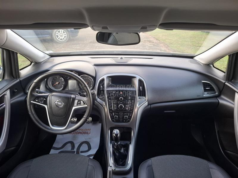 Opel Astra J 1.4 TNG, COSMO