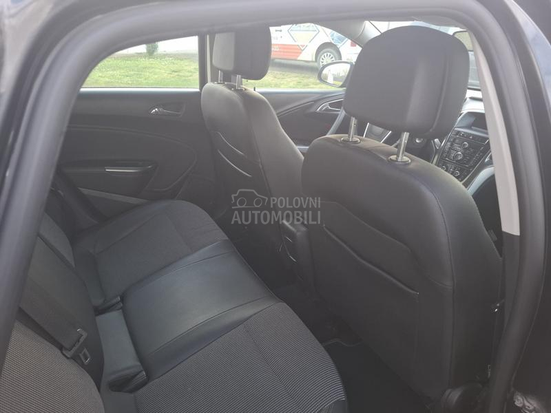 Opel Astra J 1.4 TNG, COSMO