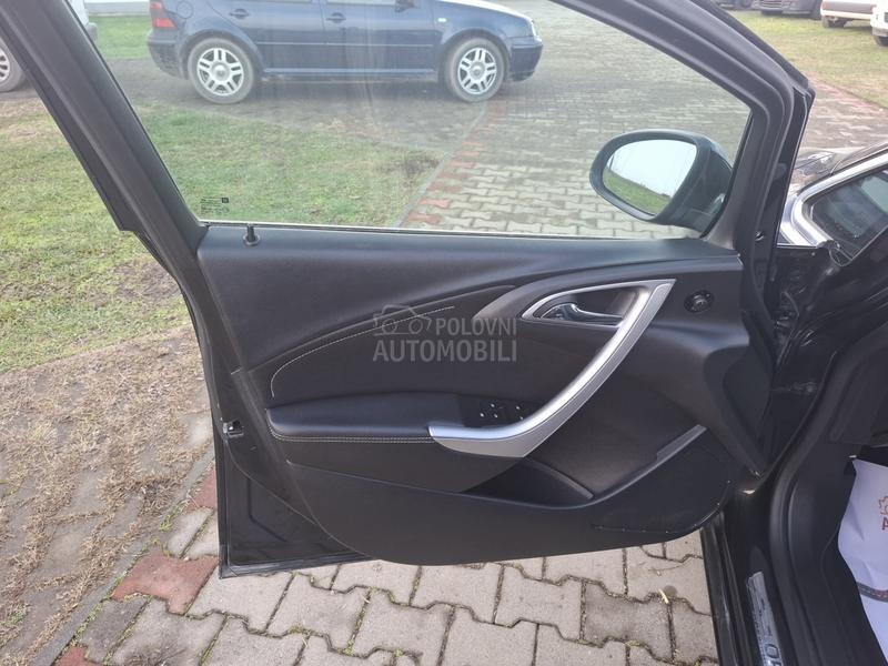 Opel Astra J 1.4 TNG, COSMO