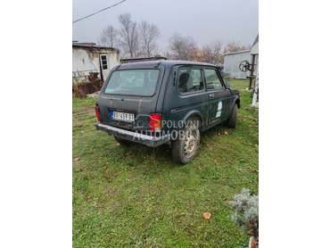 Lada Niva 1.7