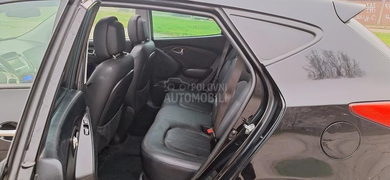 Hyundai ix35 4WD/184/Premium/CH