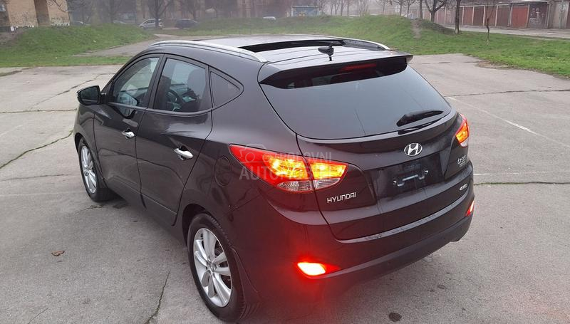 Hyundai ix35 4WD/184/Premium/CH