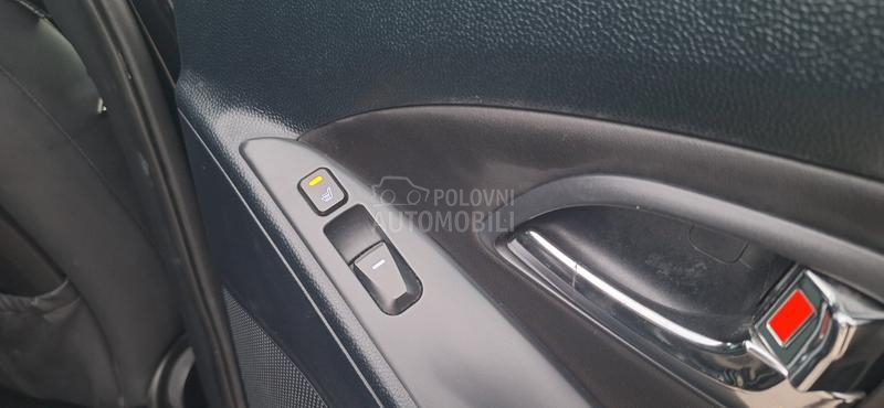 Hyundai ix35 4WD/184/Premium/CH