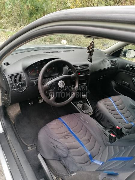 Volkswagen Golf 4 