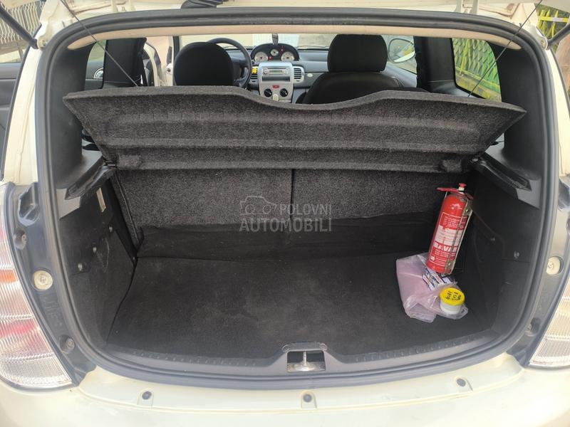 Lancia Ypsilon 1,2 tng