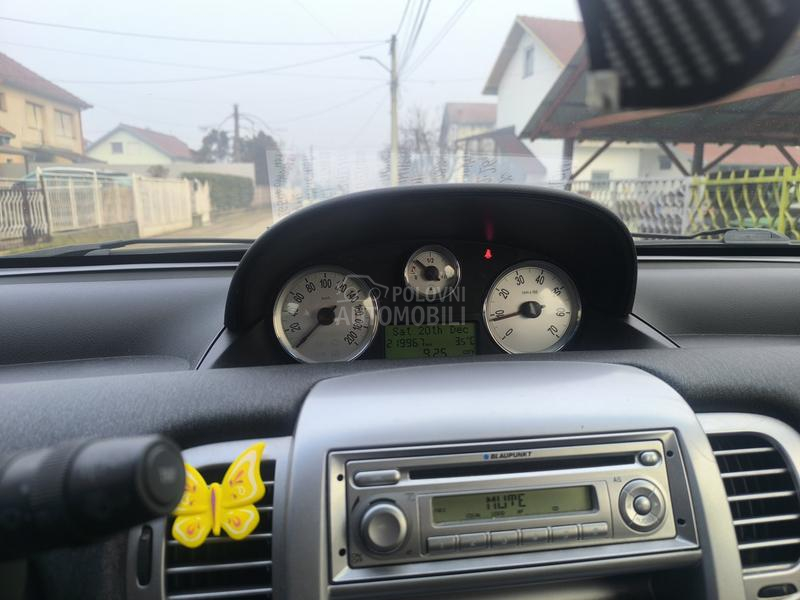 Lancia Ypsilon 1,2 tng