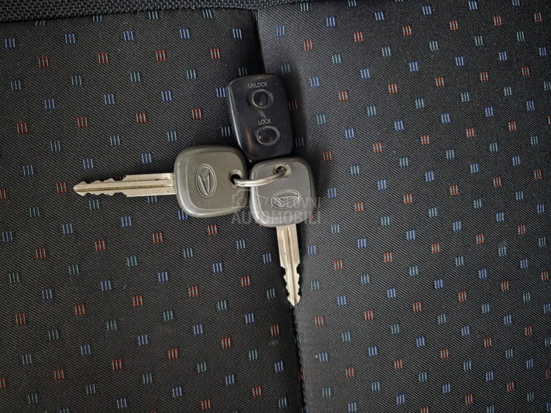 Daihatsu Sirion 1.3 B