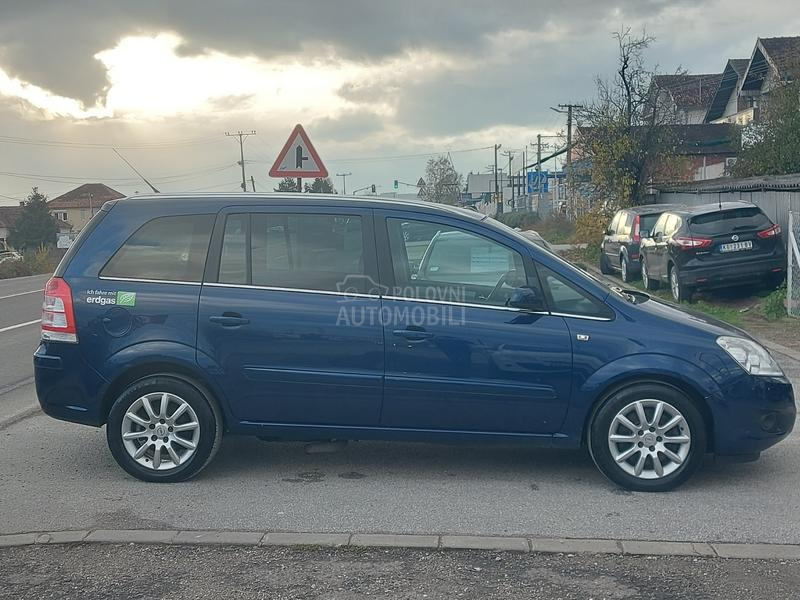 Opel Zafira 