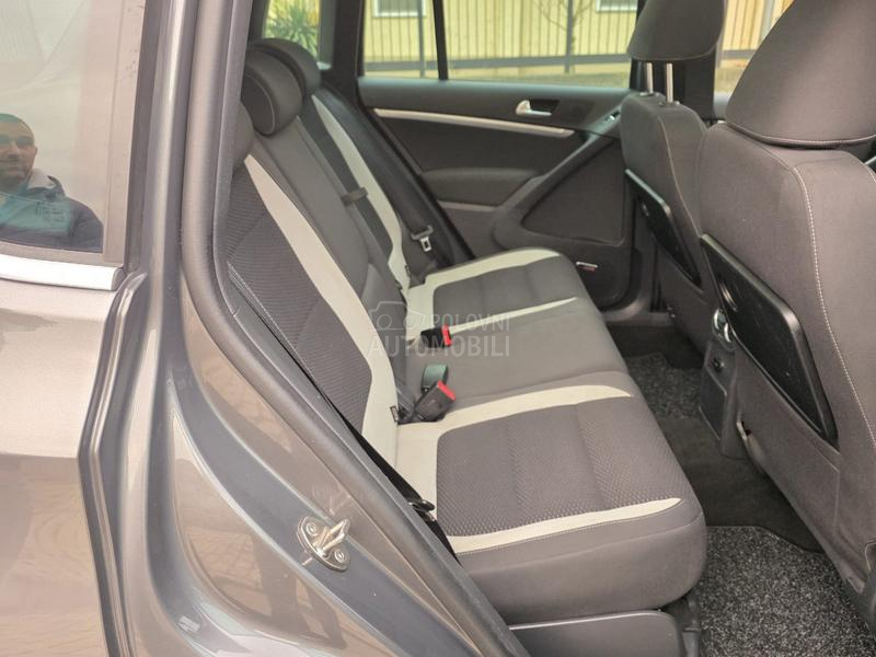 Volkswagen Tiguan 2.0TDI R-LINE