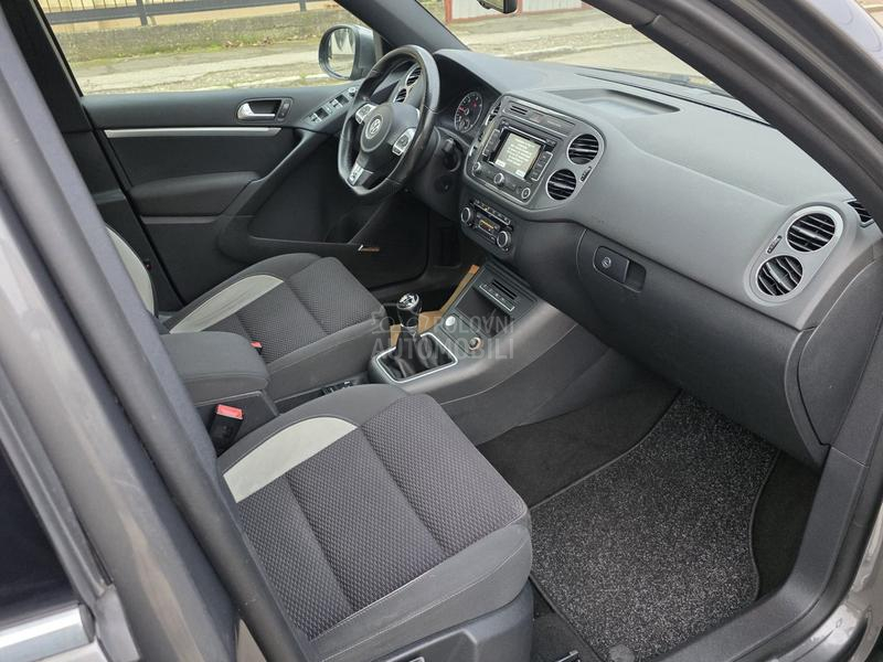 Volkswagen Tiguan 2.0TDI R-LINE