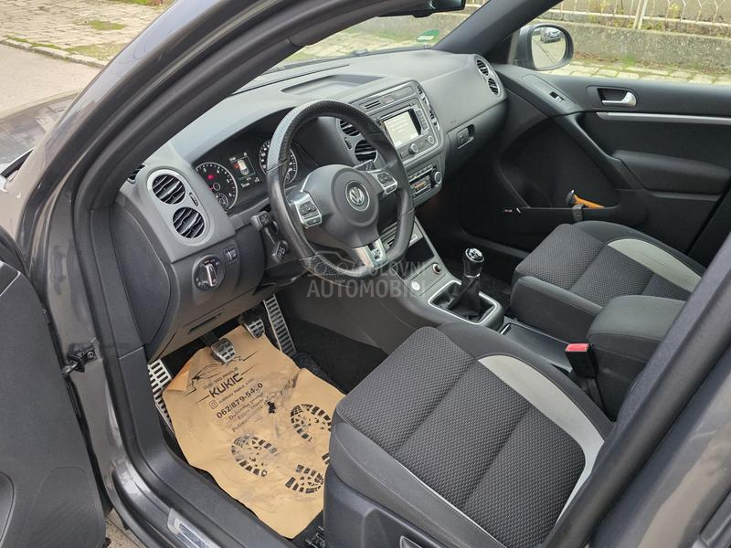 Volkswagen Tiguan 2.0TDI R-LINE