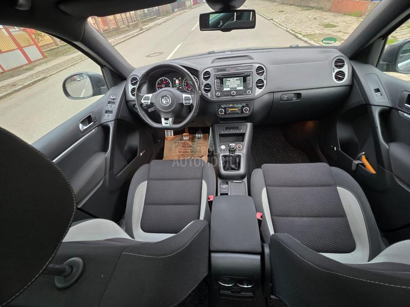 Volkswagen Tiguan 2.0TDI R-LINE