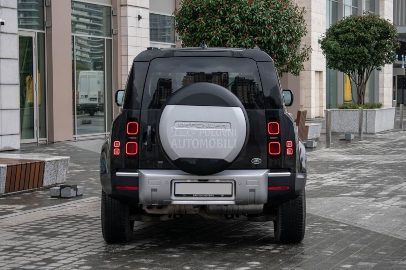 Land Rover Defender HSE 30D 300 Hybrid