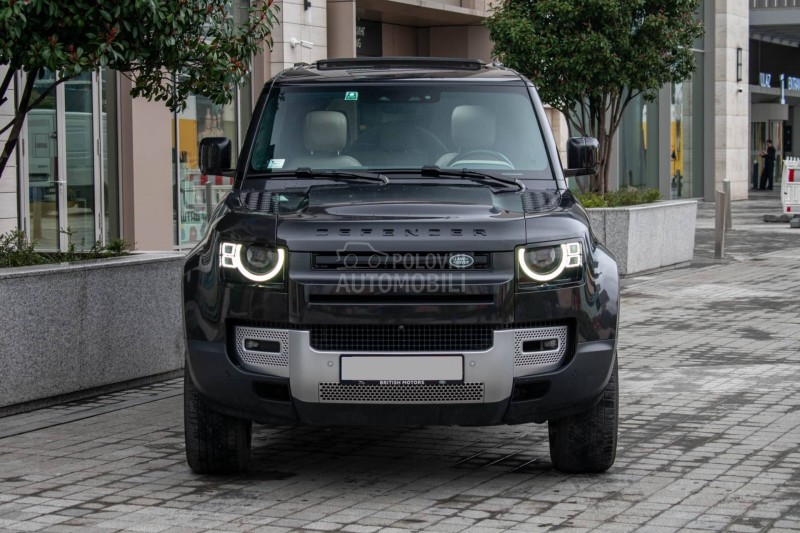 Land Rover Defender HSE 30D 300 Hybrid