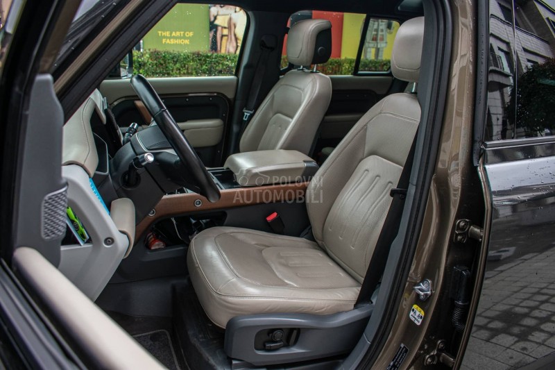 Land Rover Defender HSE 30D 300 Hybrid