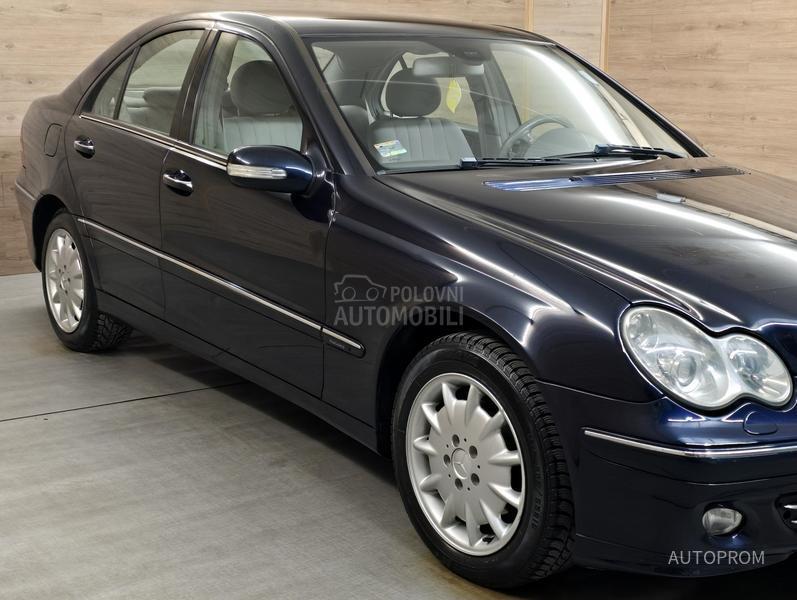 Mercedes Benz C 200 cdi /E X T R A/