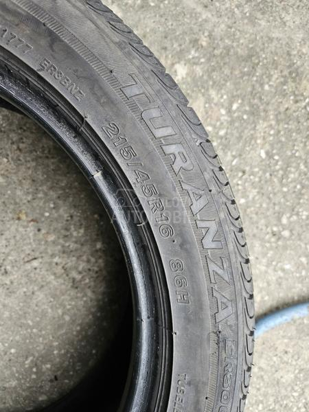 Bridgestone 215/45 R16 Letnja