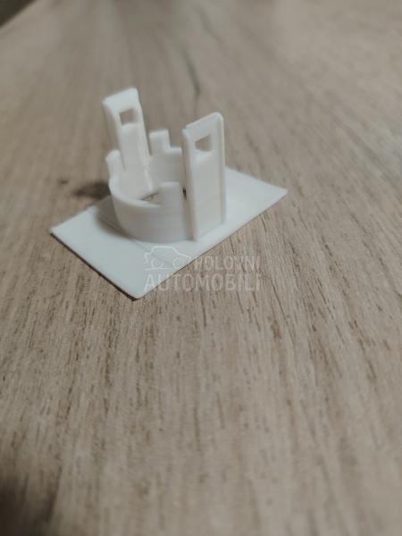 Držač parking senzora