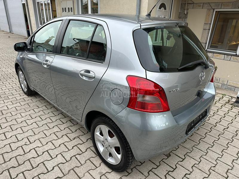 Toyota Yaris 1.0