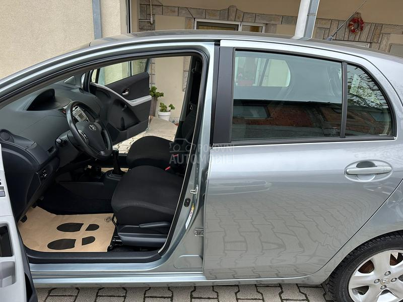 Toyota Yaris 1.0
