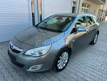 Opel Astra J 1.7 CDTI COSMO