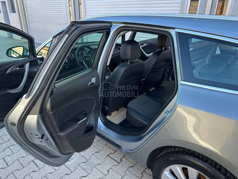 Opel Astra J 1.7 CDTI COSMO