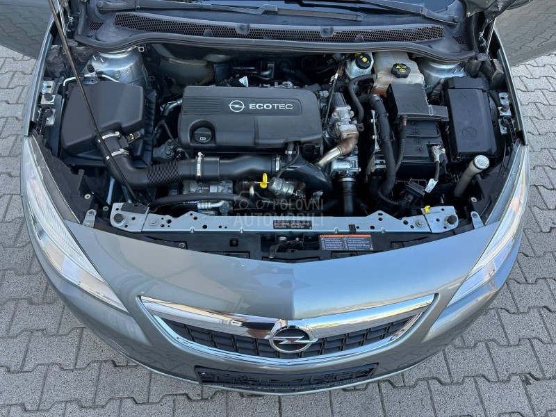 Opel Astra J 1.7 CDTI COSMO