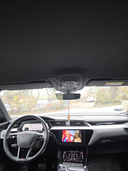 Audi e-tron Sportback 2xS-line