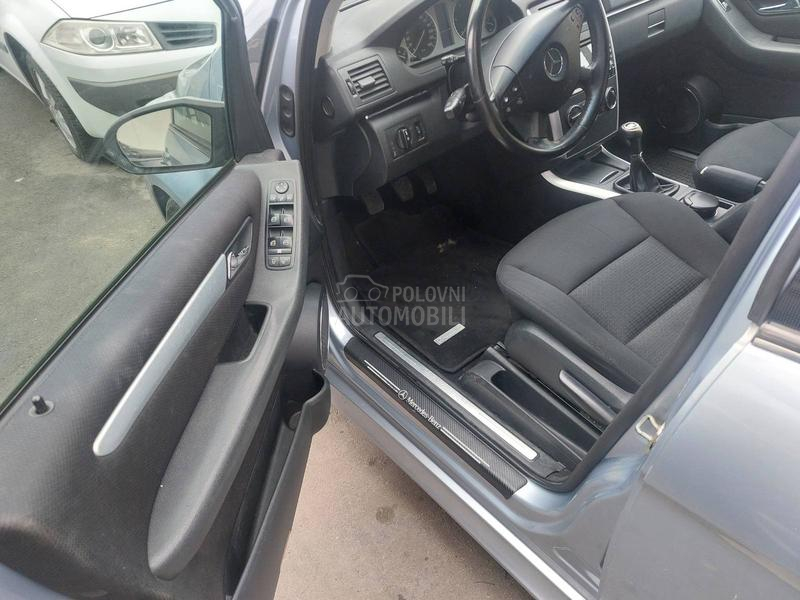 Mercedes Benz B 180 2.0 cdi