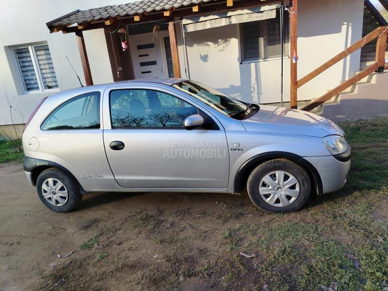 Opel Corsa C 1.0 njoy