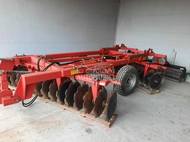 Adut adut 32 listova