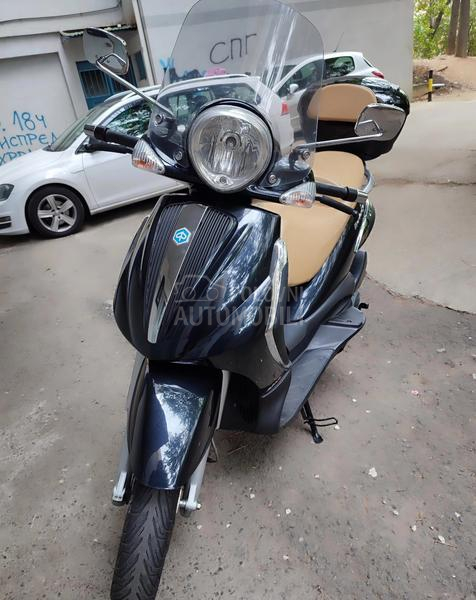 Piaggio Beverly